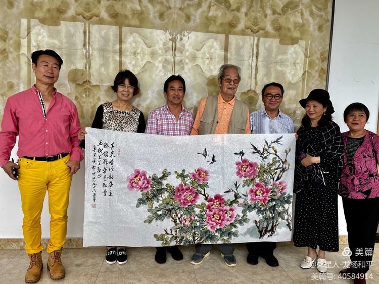 著名长寿画家邵仲节到地球村康养产业园开展绘画创作与交流活动