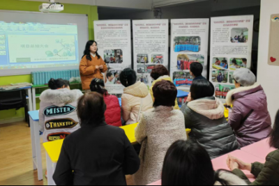 “郭家桥记忆，院落里的家风学堂”项目总结大会既“流”住好家风，流沙画制作